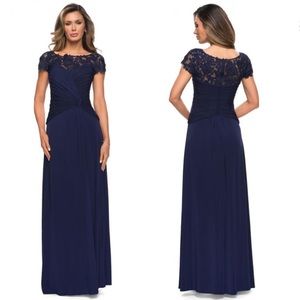 La Femme Illusion Yoke Twist Front Jersey Gown 28029 Navy Blue Size 4 NWT